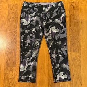 Marika Sport Large 3/4 Length Legging, Purple/Grey/White/Black Abstract Printed